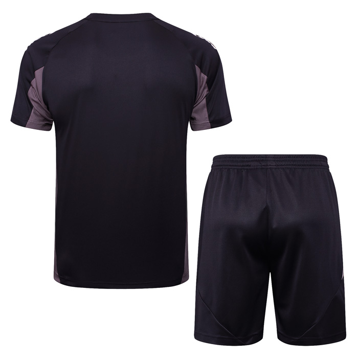 Tuta da Track
 Arsenal Manica Corta
 Grigio
 Scuro
 - Pantaloncini
 24-25